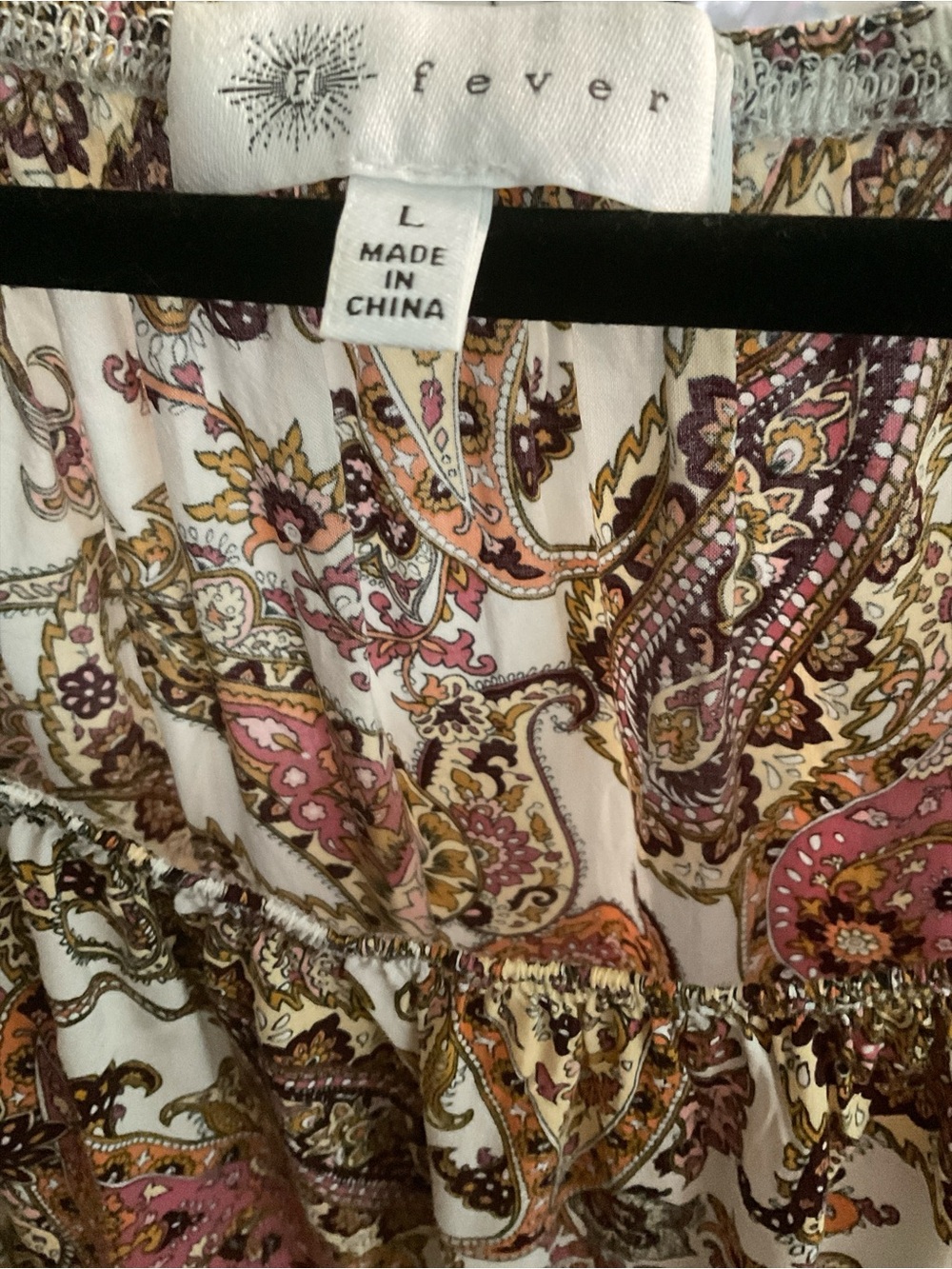 Fever Boho Paisley Peasant Blouse Size L 100% Rayon Ruffle Hem A33 - Picture 4 of 6